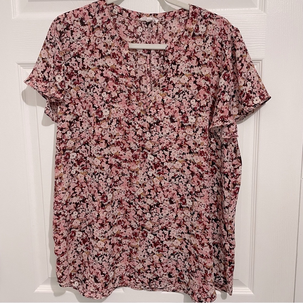 Maurices Floral Atwood Flutter Sleeve Top XL